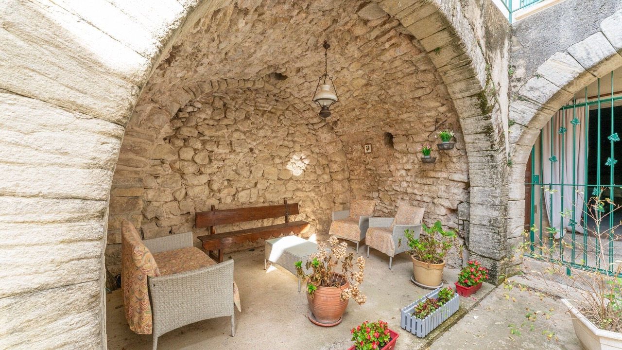 Photo of Patio Balcony in Saint-Pierre-de-Vassols