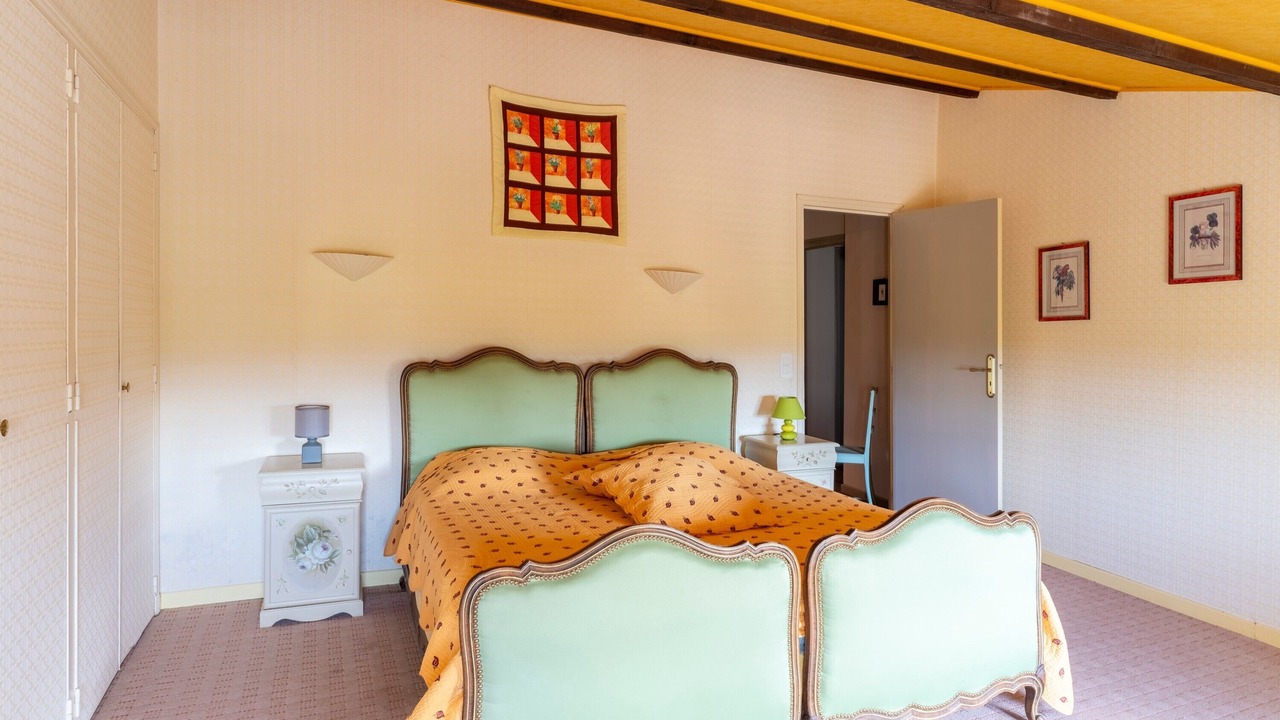 Photo of Bedroom in Saint-Pierre-de-Vassols