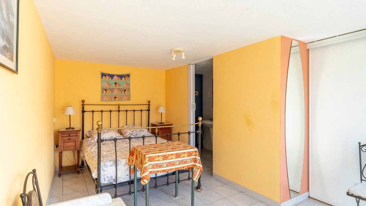 Photo of Bedroom in Saint-Pierre-de-Vassols
