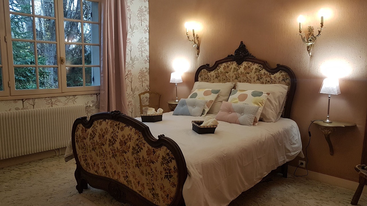 Photo of Bedroom in Les Molieres