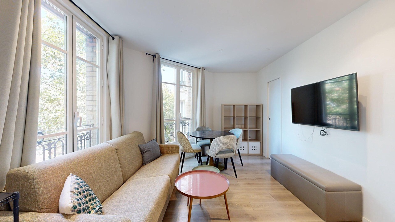 Photo of Livingroom in Quartier de la Salpetriere