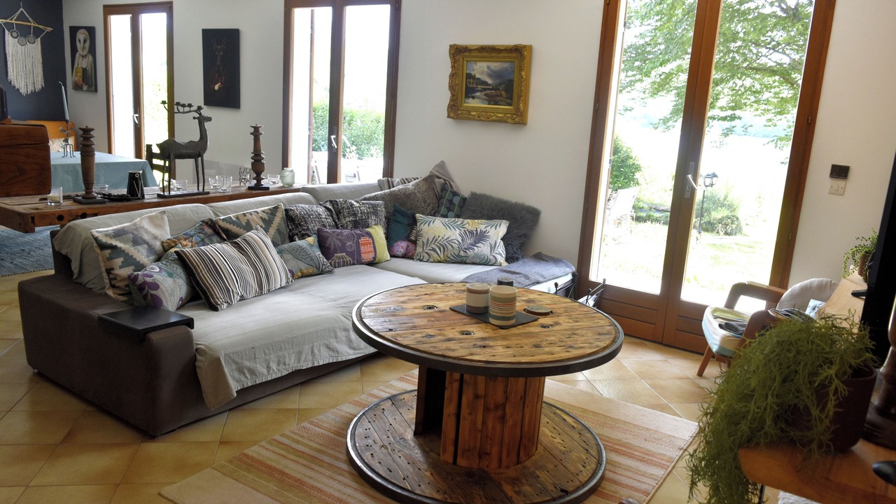 Photo of Livingroom in Chaumard