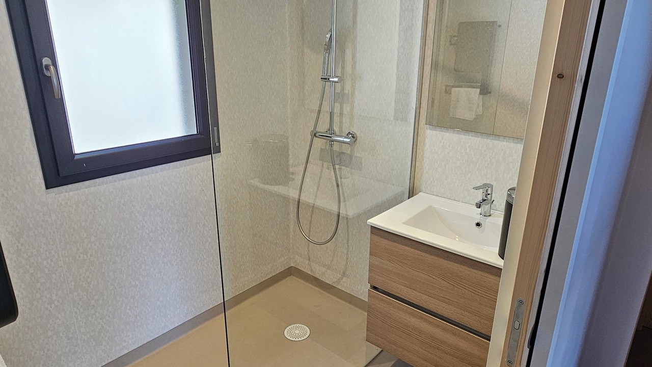 Photo of Bathroom in Queyrieres