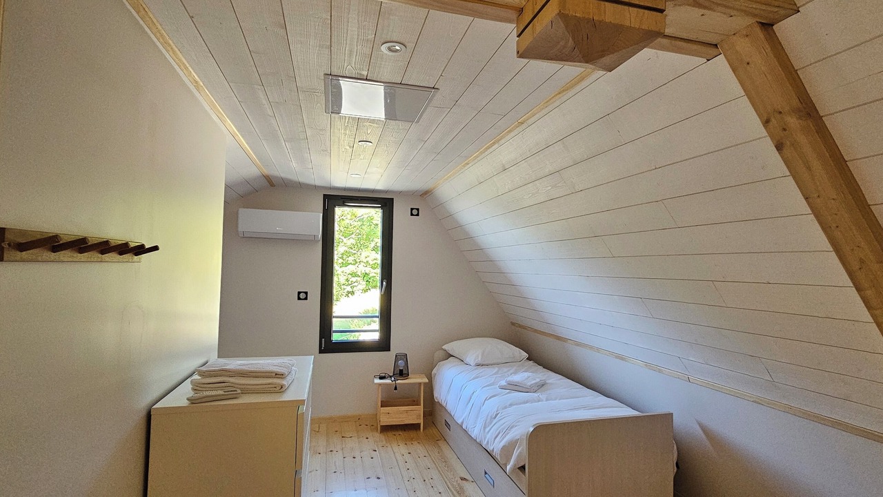 Photo of Bedroom in Queyrieres
