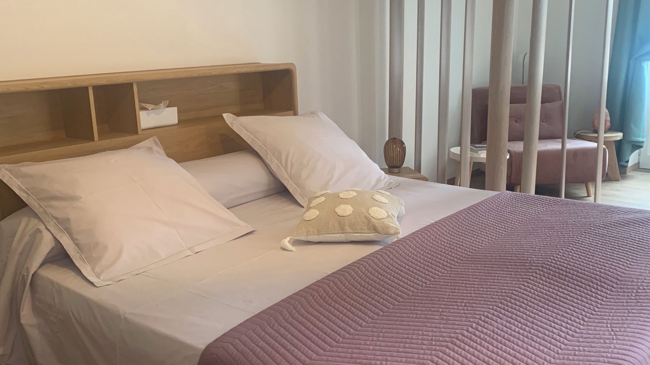 Photo of Bedroom in Louhans