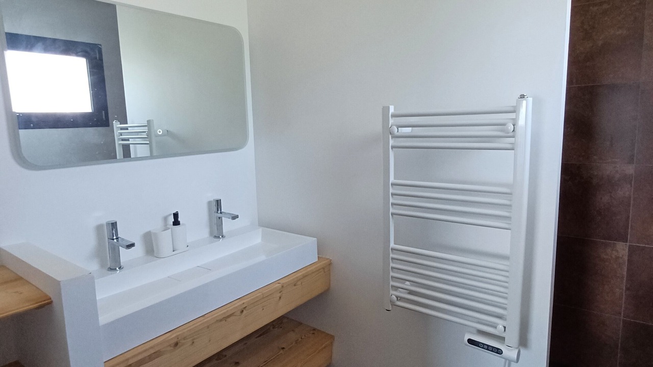Photo of Bathroom in Saint-Clair