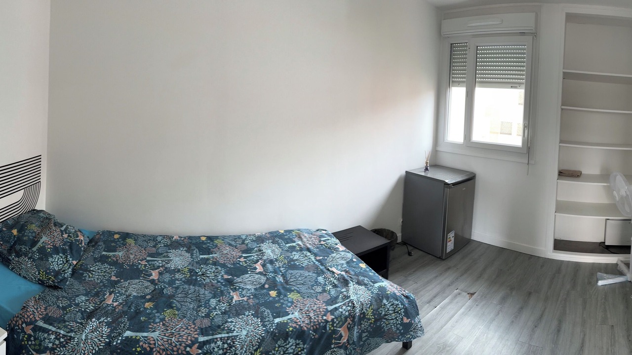 Photo of Bedroom in Courcouronnes