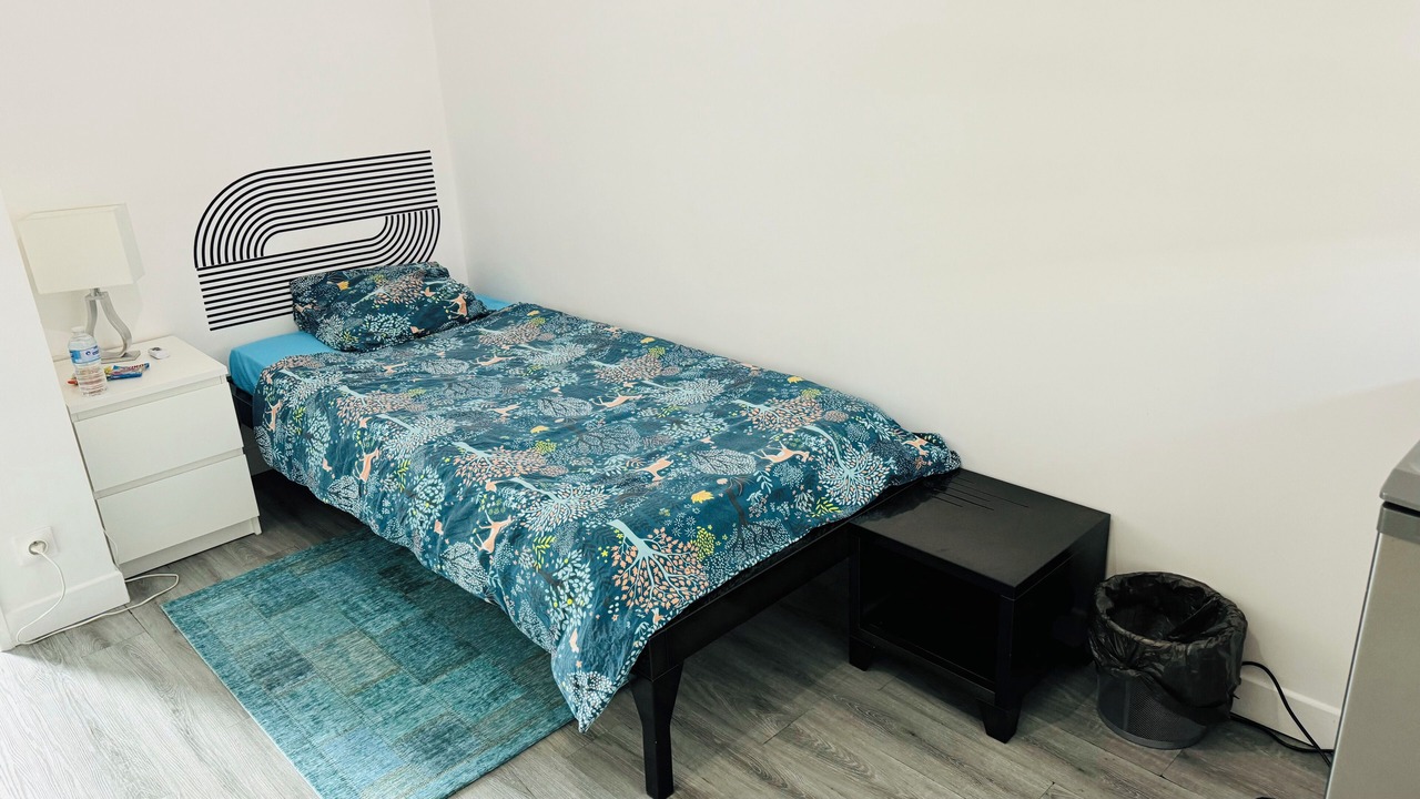 Photo of Bedroom in Courcouronnes