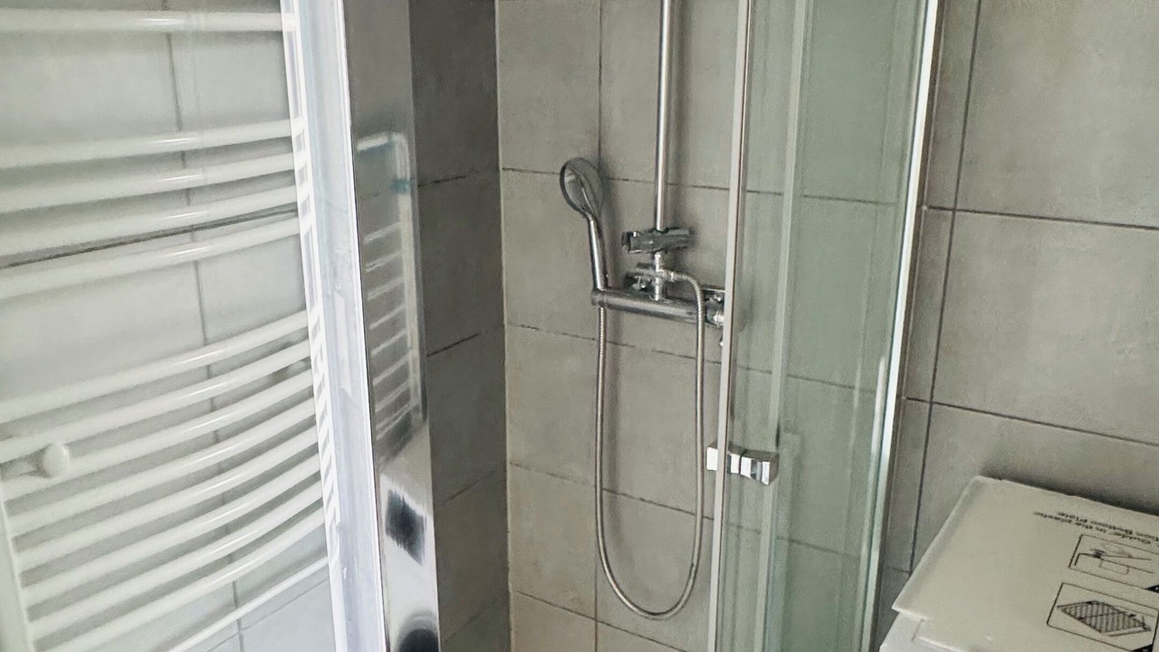 Photo of Bathroom in Courcouronnes