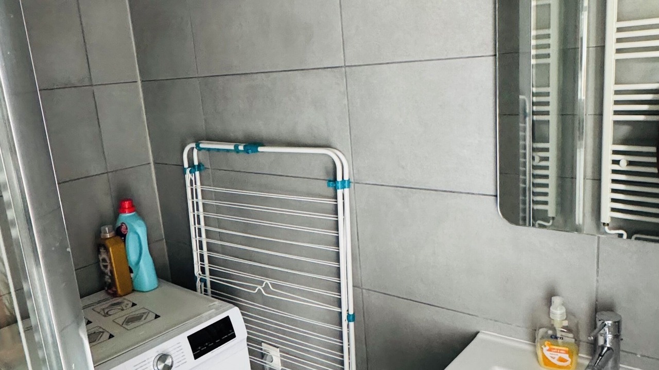 Photo of Bathroom in Courcouronnes