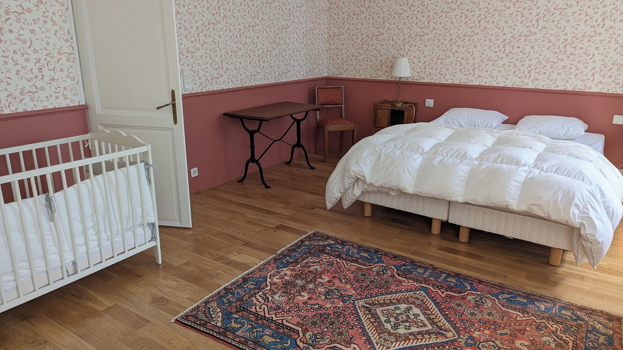 Photo of Bedroom in Rouvray (Cote-d'Or)