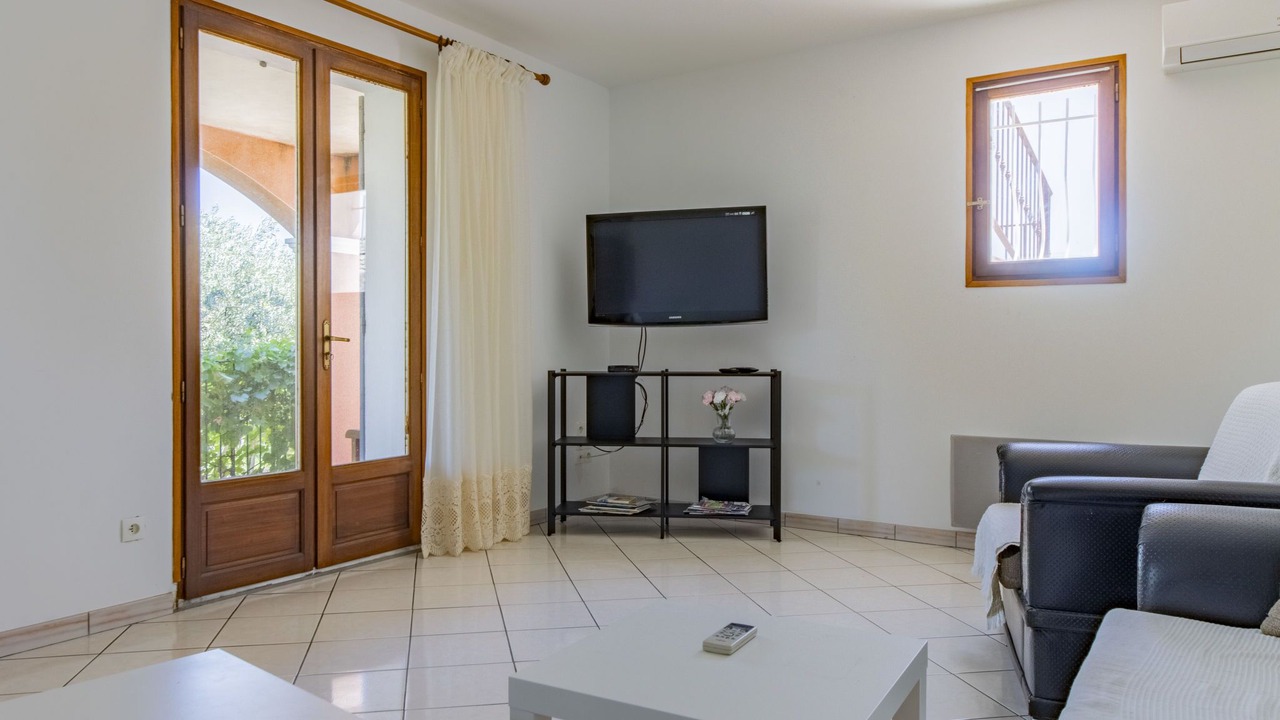 Photo of Livingroom in Caromb