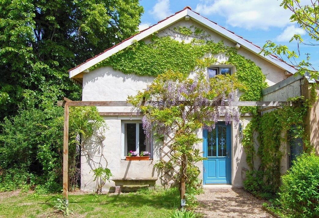 Photo of Outdoor in Lucenay-l'Eveque