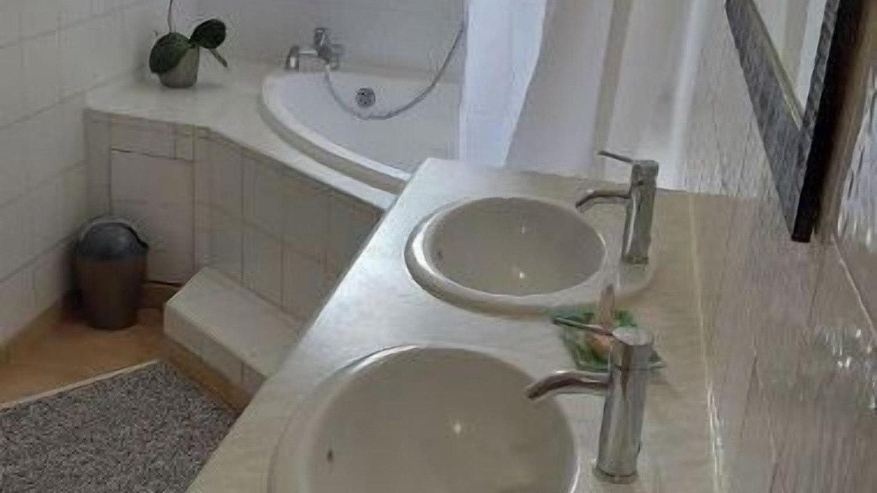 Photo of Bathroom in Vaison-la-Romaine