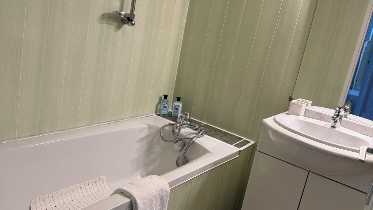 Photo of Bathroom in Vereux