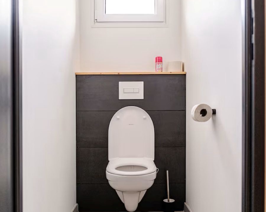 Photo of Bathroom in Matour