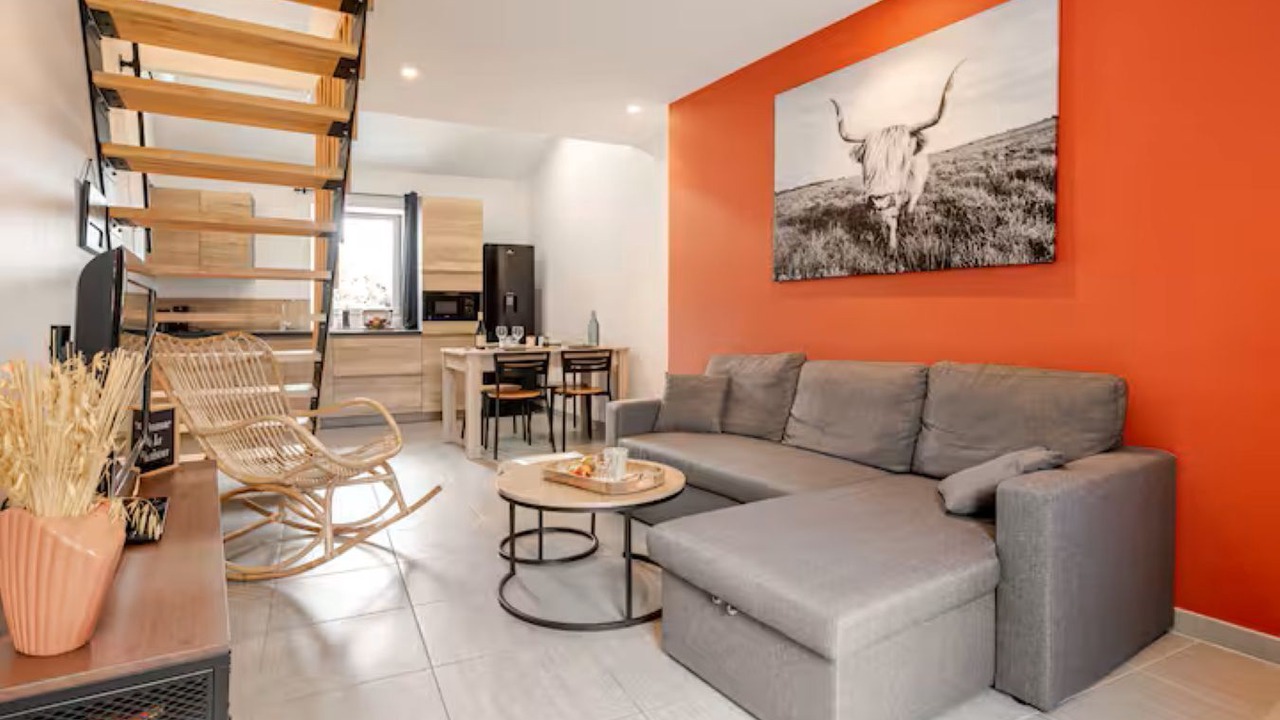 Photo of Livingroom in Matour