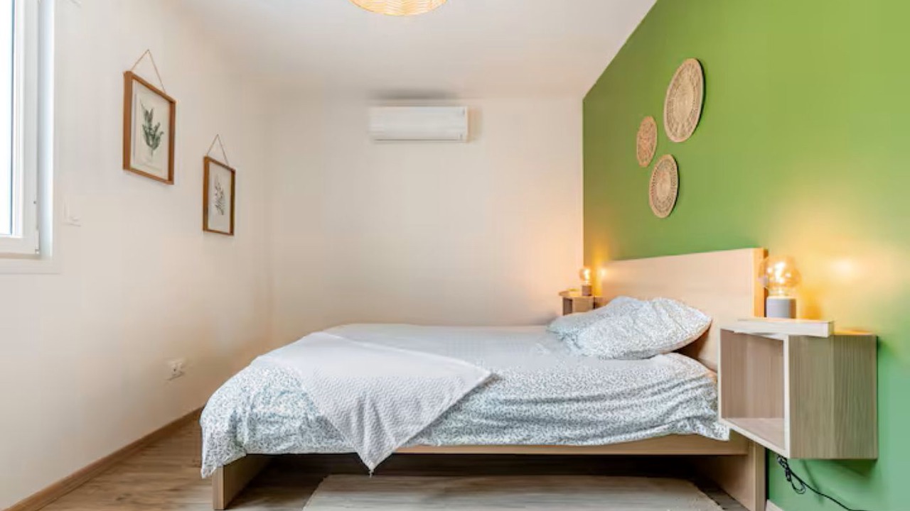 Photo of Bedroom in Matour