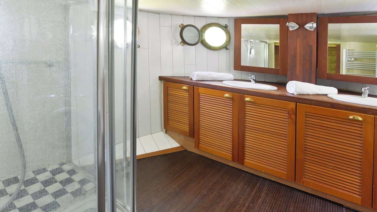 Photo of Bathroom in Vigneux-sur-Seine