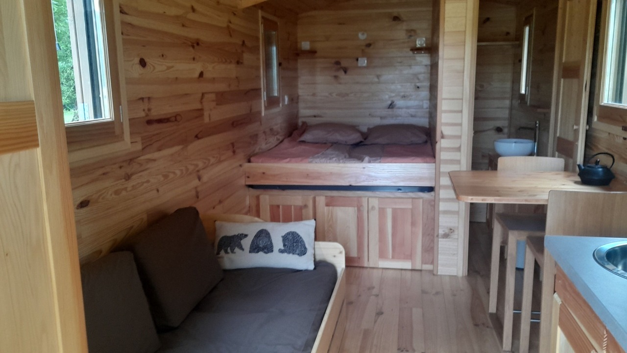 Photo of Bedroom in Druyes-les-Belles-Fontaines