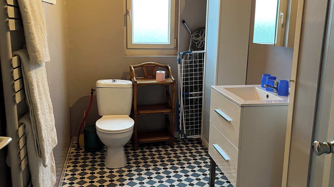 Photo of Bathroom in Saint-Germain-Chassenay