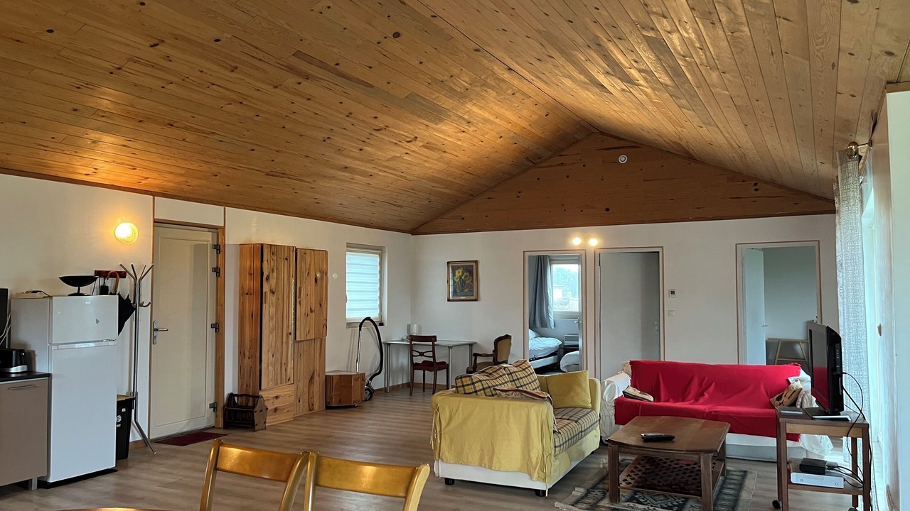 Photo of Livingroom in Saint-Germain-Chassenay