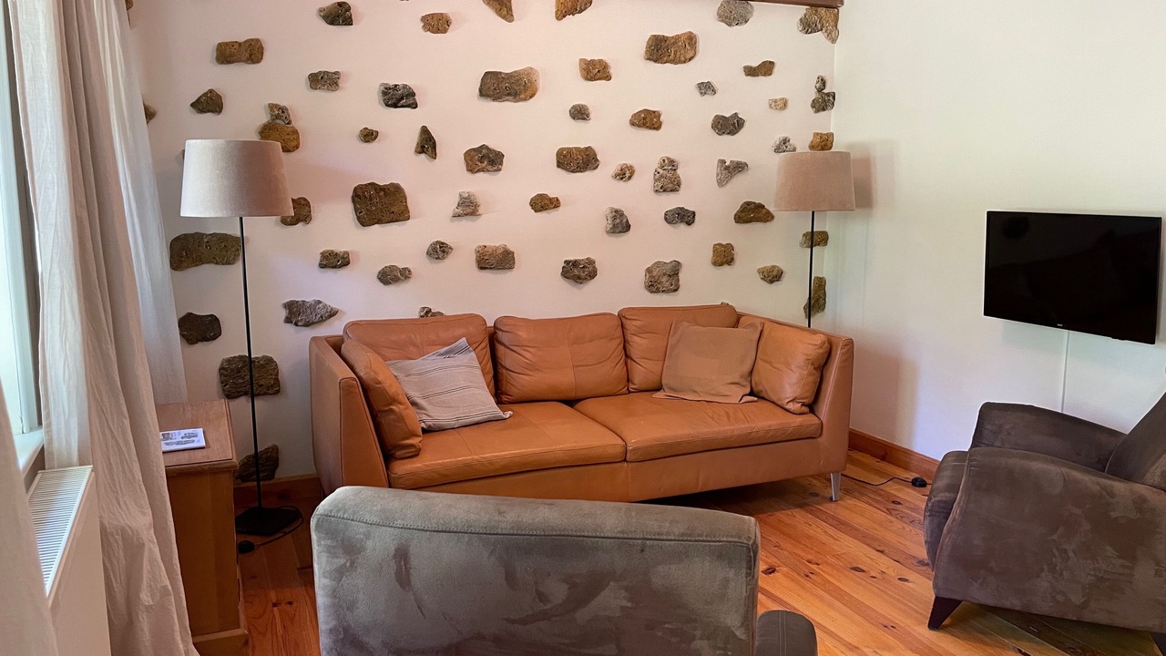 Photo of Livingroom in Lucenay-l'Eveque