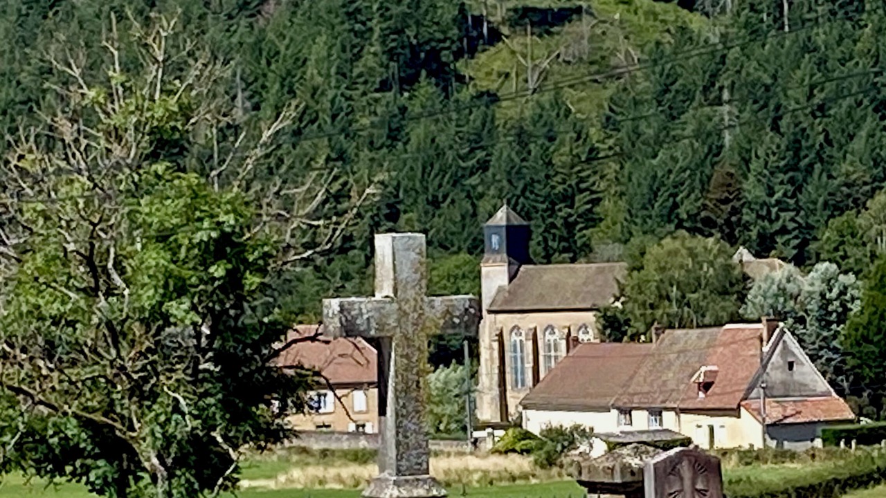 Photo of Outdoor in Lucenay-l'Eveque