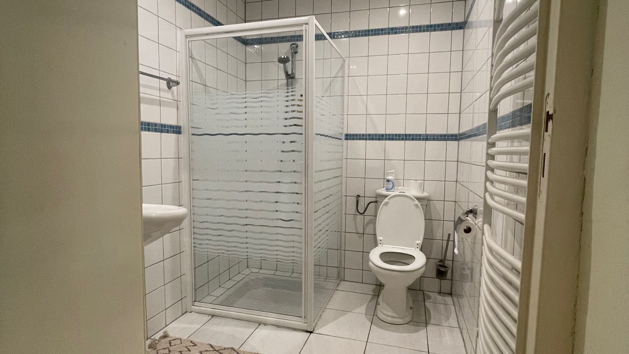 Photo of Bathroom in Lucenay-l'Eveque