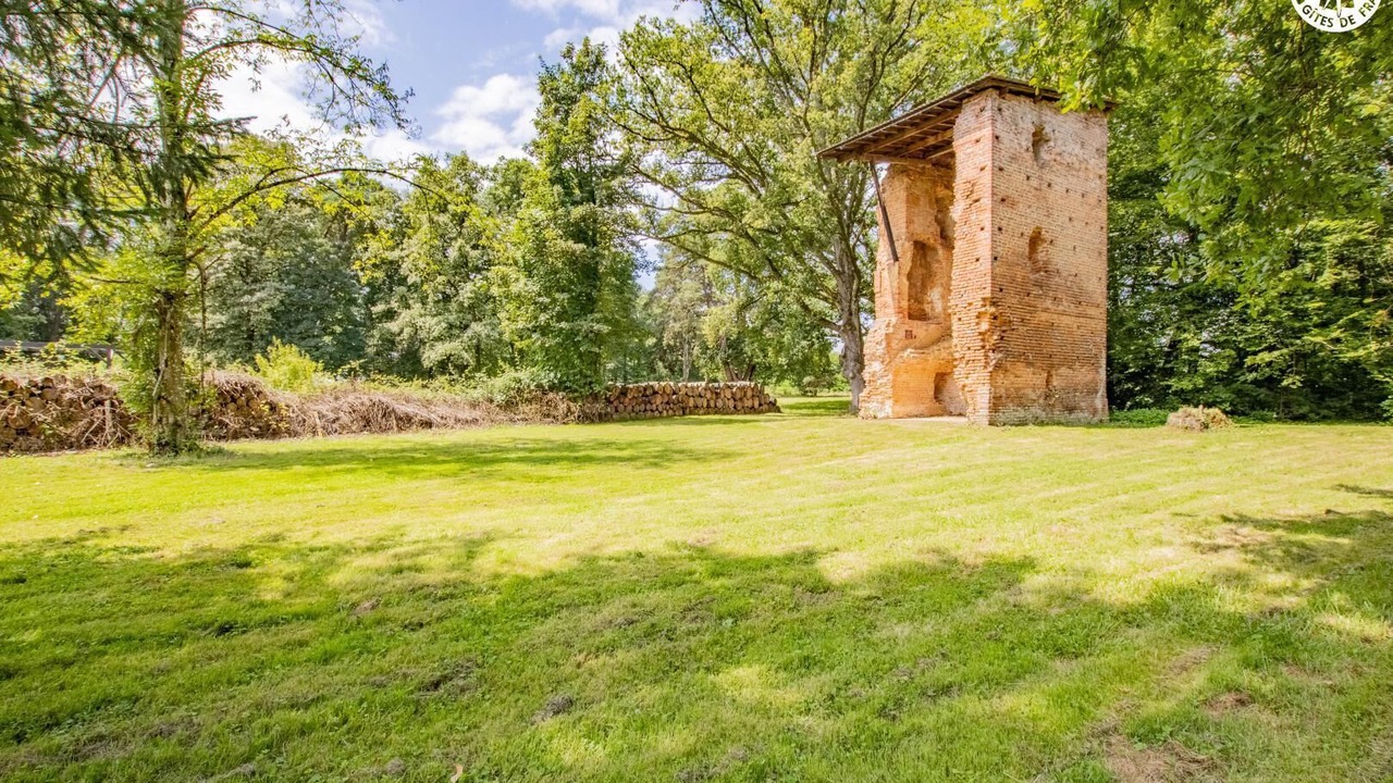 Photo of Outdoor in Saint-Martin-en-Bresse