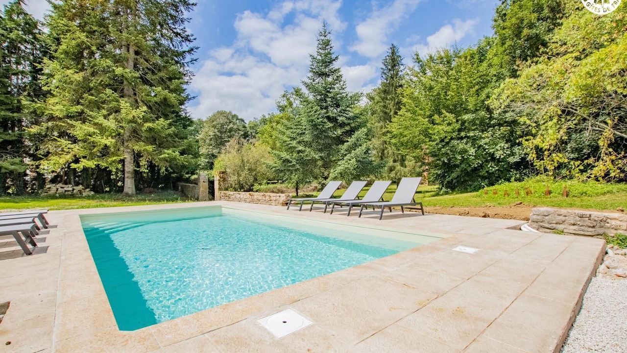 Photo of Outdoor in Saint-Martin-en-Bresse