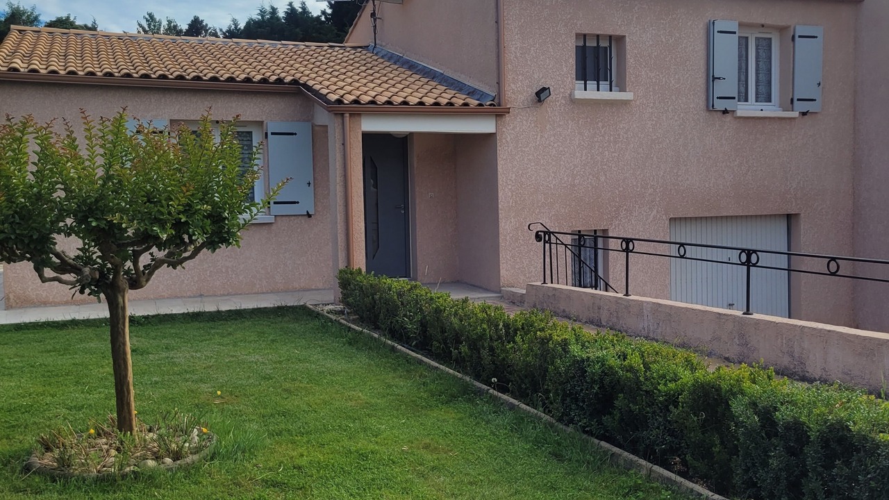 Photo of Outdoor in Saint-Paul-Trois-Chateaux