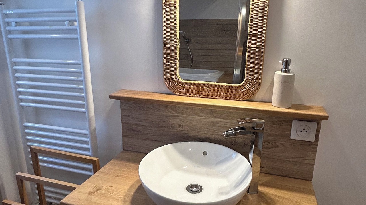 Photo of Bathroom in Marigny l'Eglise
