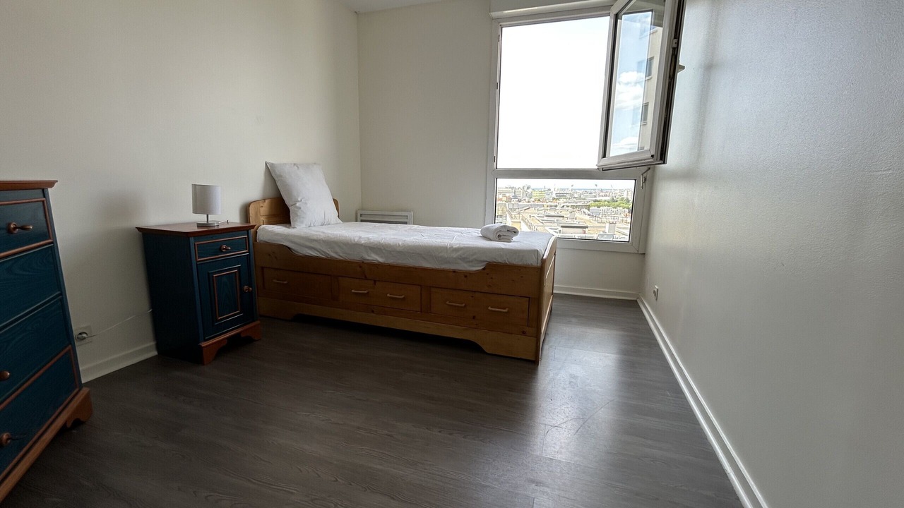Photo of Bedroom in Le Kremlin-Bicetre