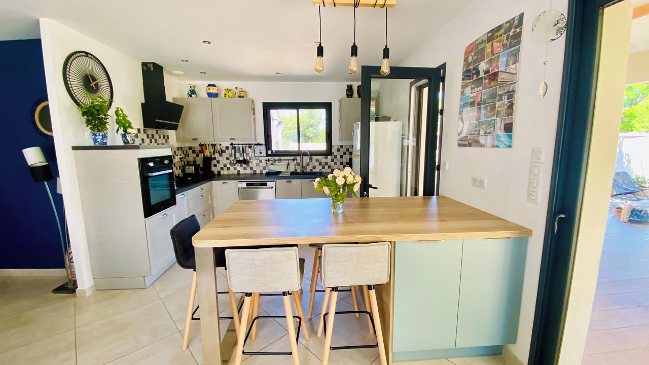 Photo of Kitchen in Mazan