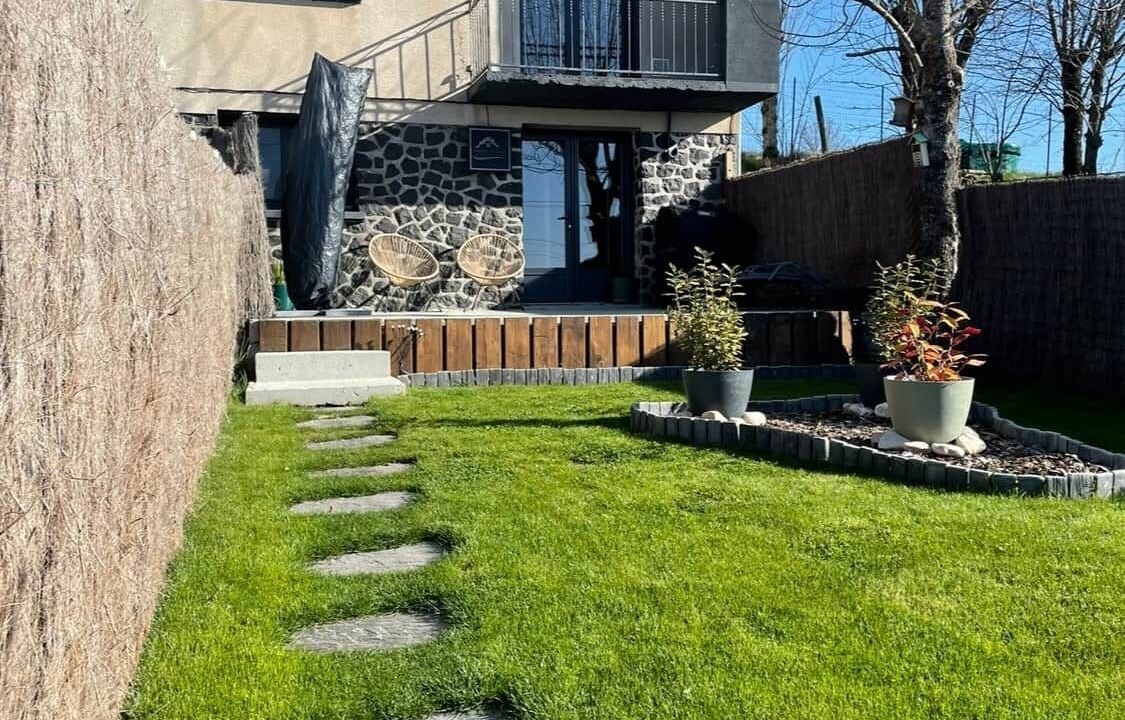 Photo of Outdoor in Valuejols