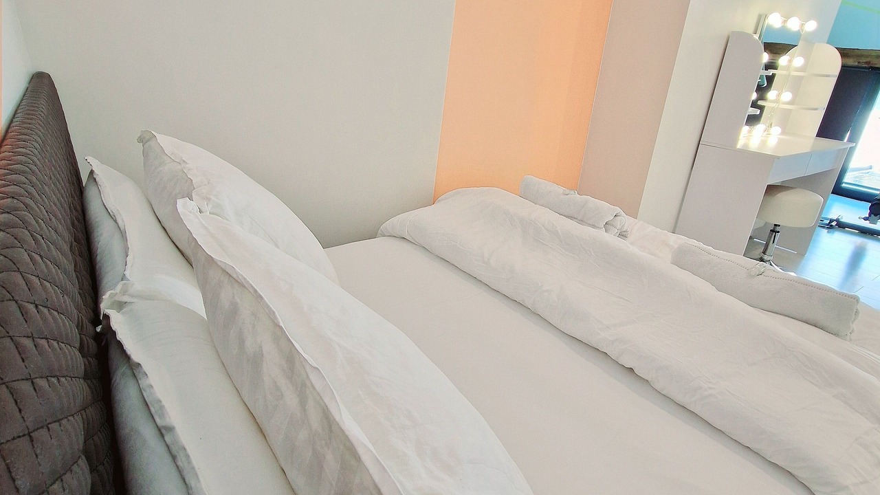 Photo of Bedroom in Epervans