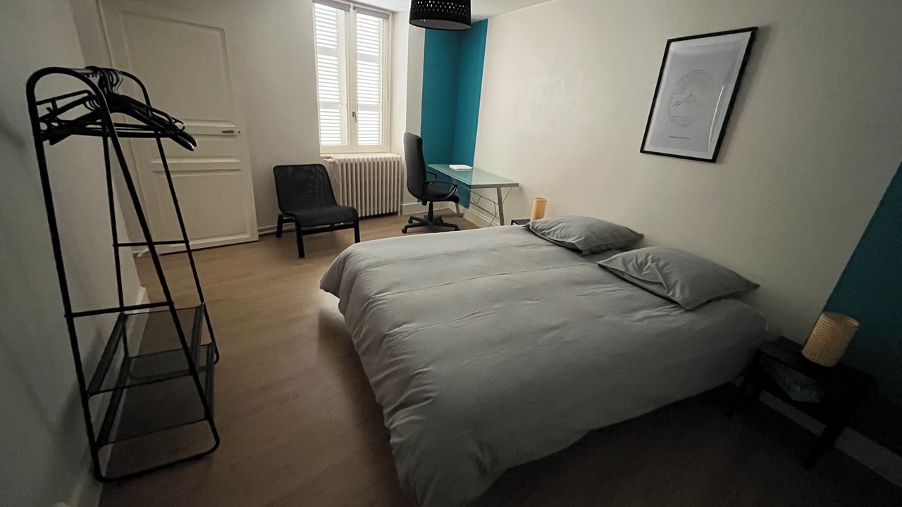 Photo of Bedroom in Charolles