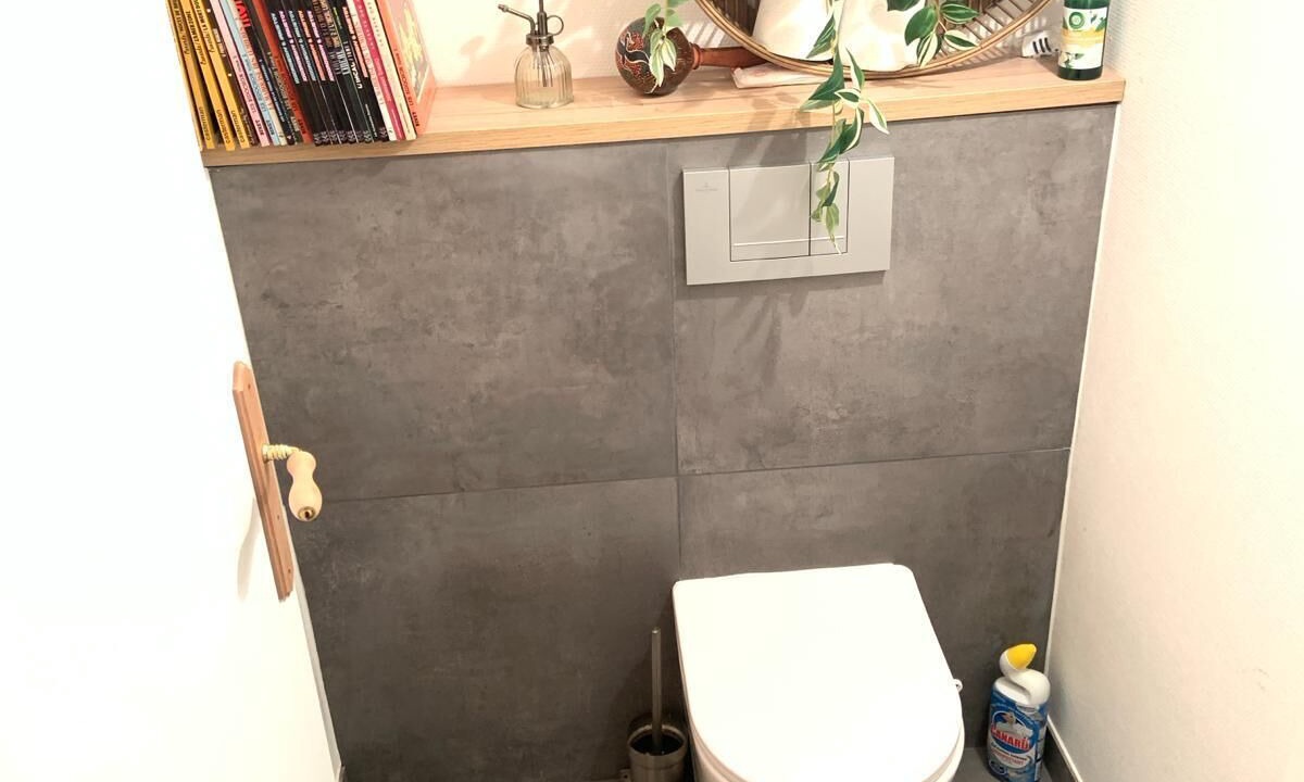 Photo of Bathroom in Druyes-les-Belles-Fontaines