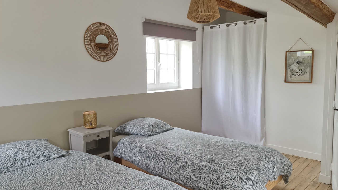 Photo of Bedroom in Reauville