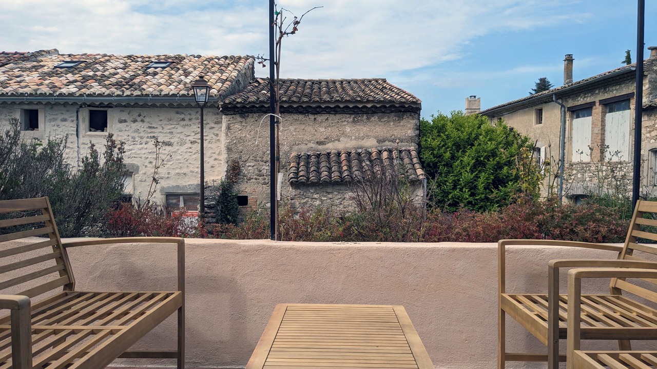 Photo of Patio Balcony in Reauville