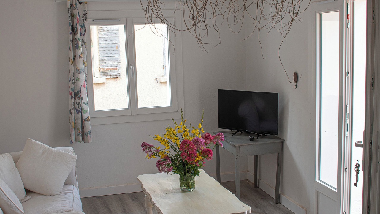 Photo of Livingroom in Sainte-Colombe