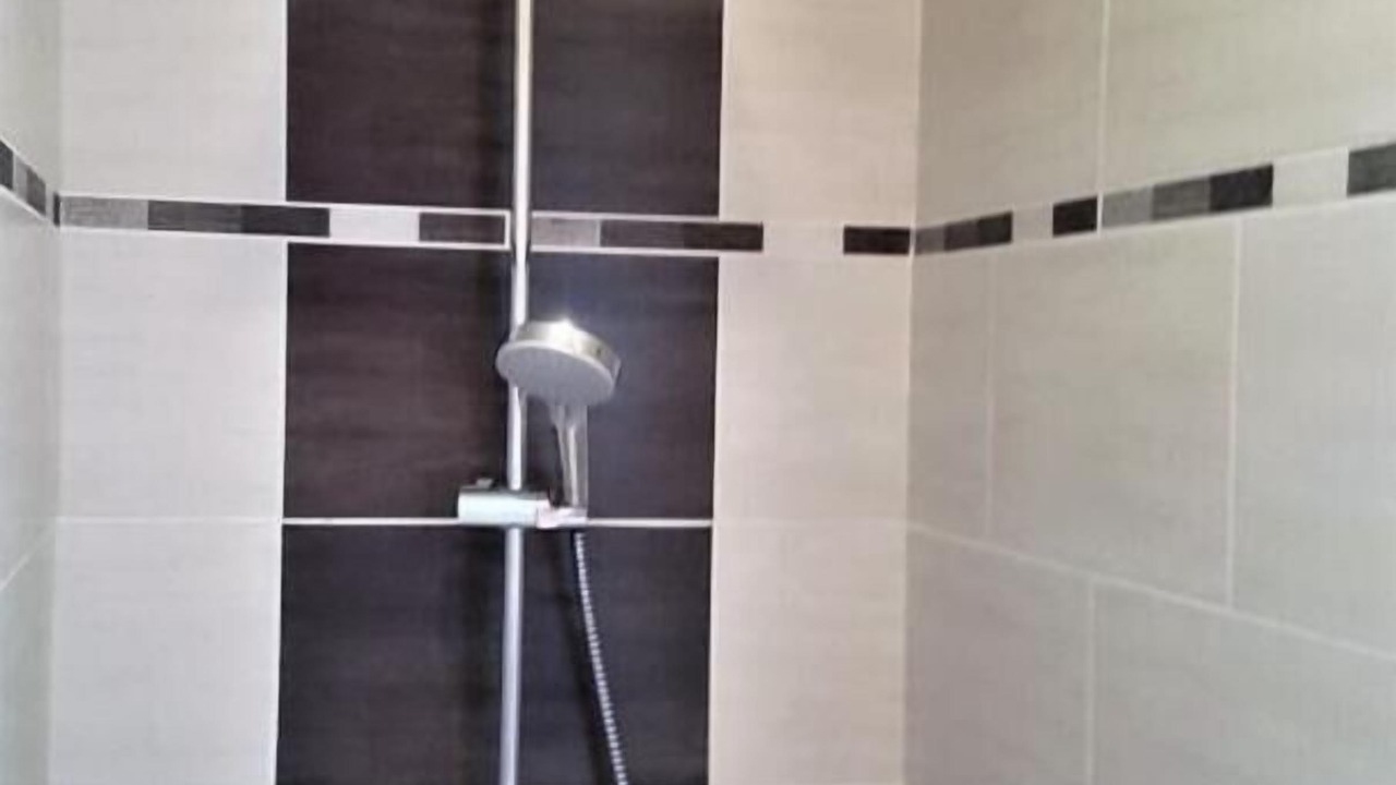 Photo of Bathroom in Regnie-Durette