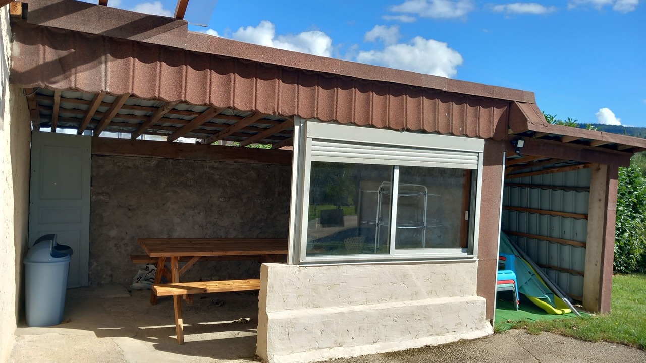 Photo of Outdoor in Meussia
