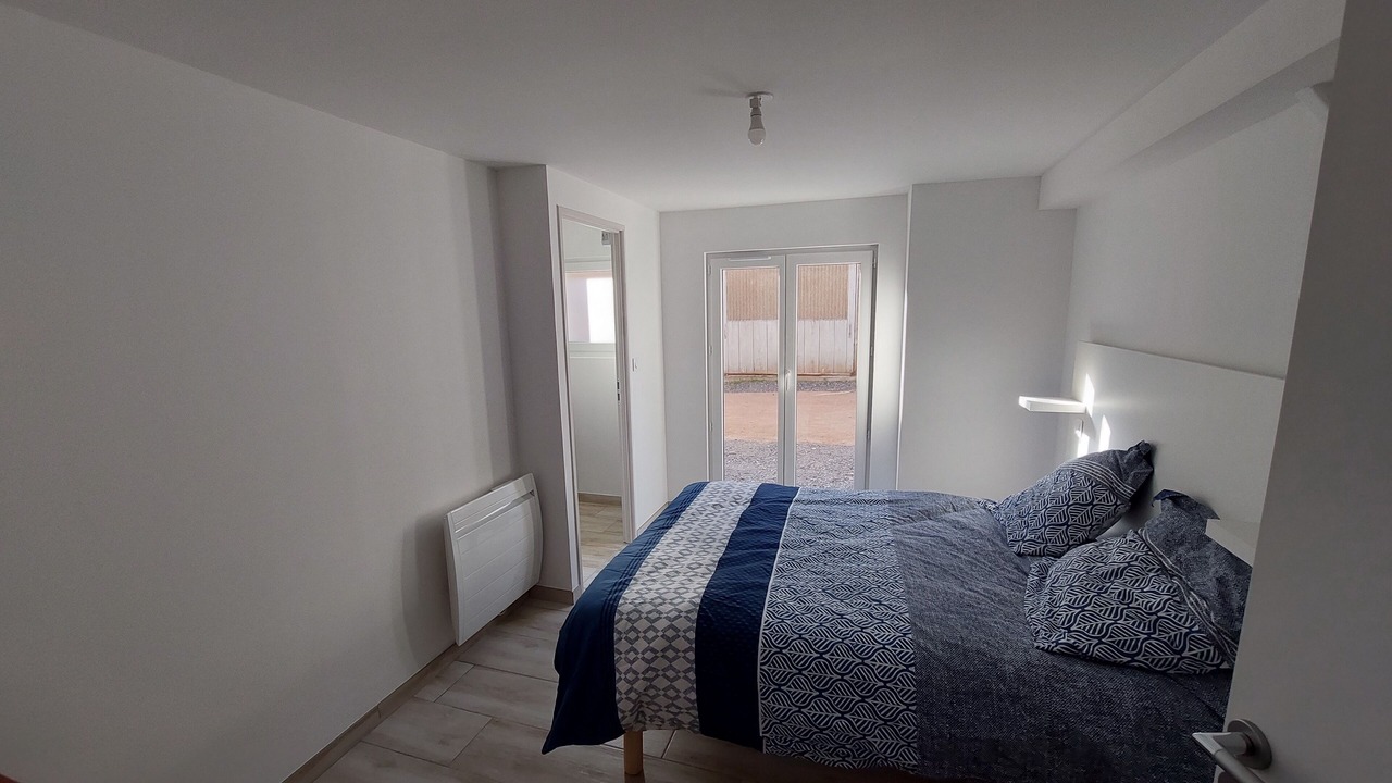 Photo of Bedroom in Aze