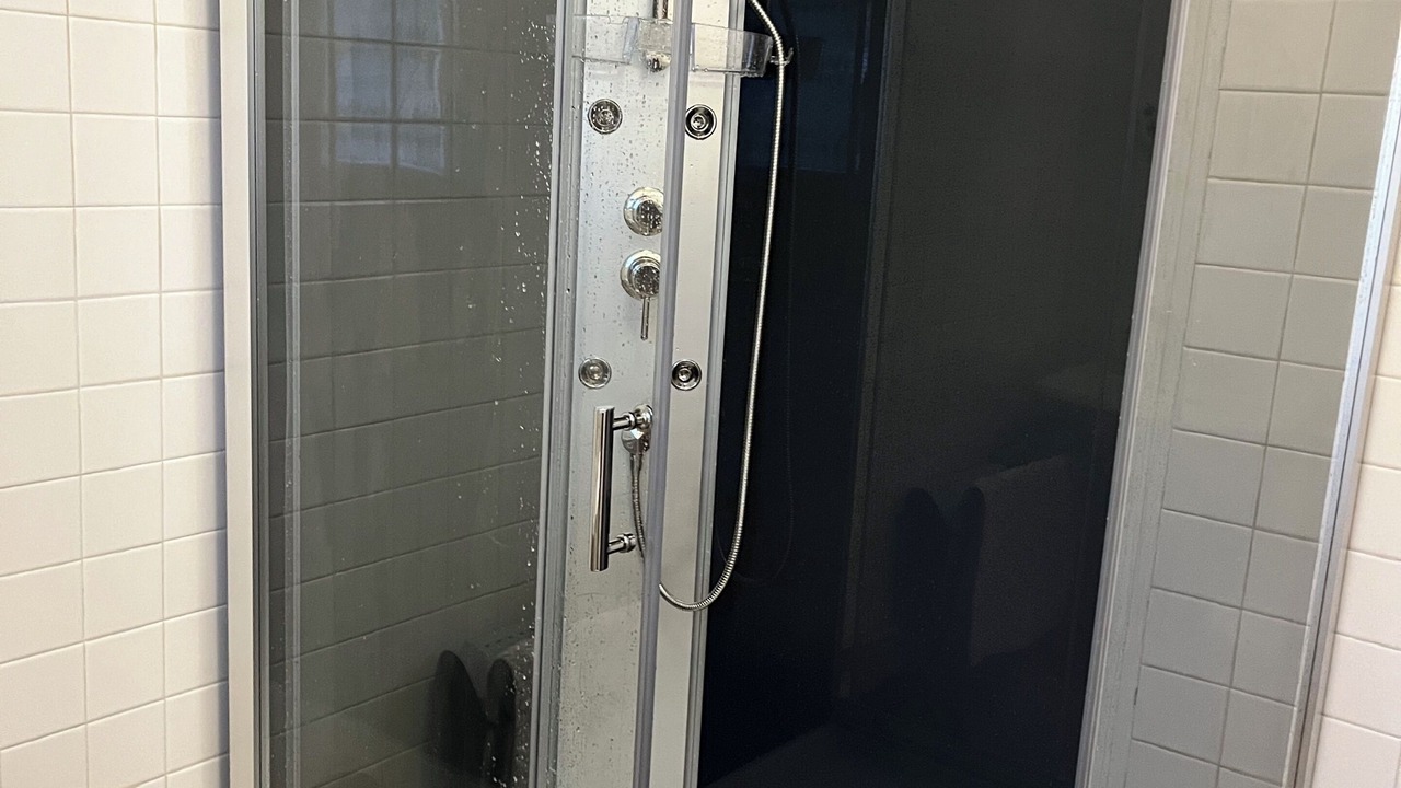 Photo of Bathroom in Dun-sur-Grandry