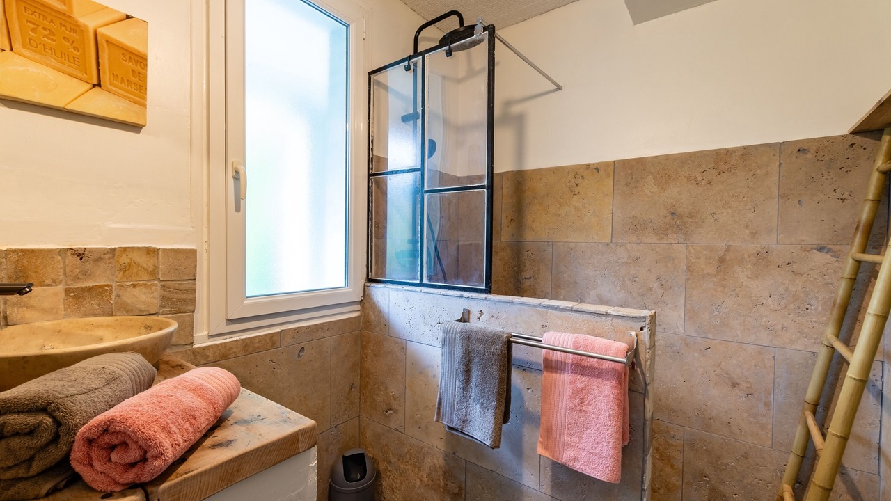 Photo of Bathroom in Le Cheylard