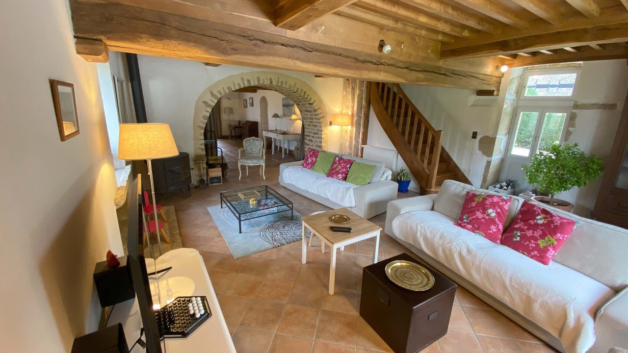 Photo of Livingroom in Vault-de-Lugny