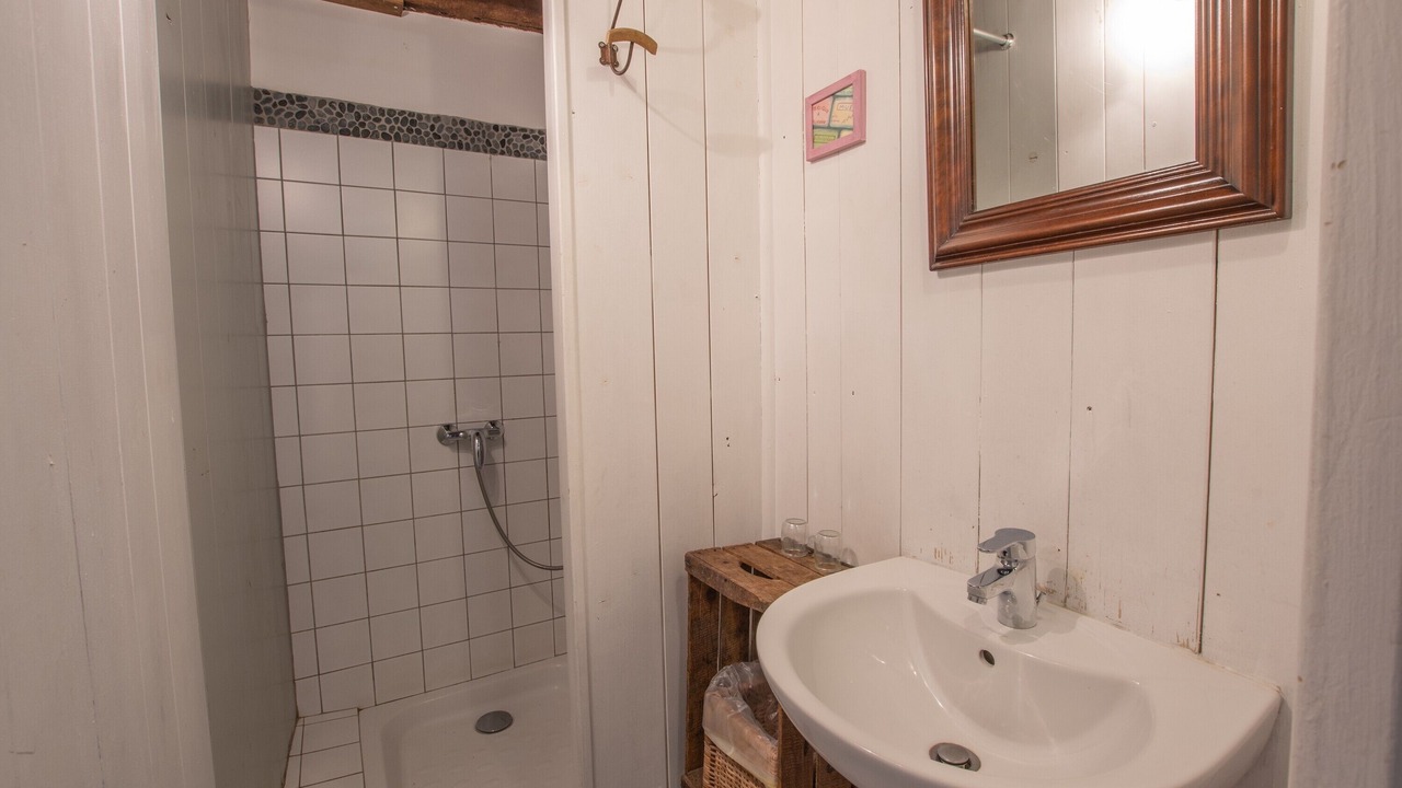Photo of Bathroom in Valgorge