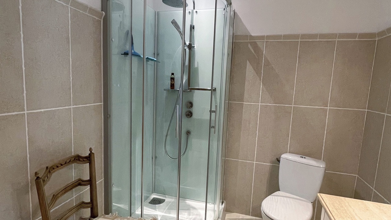 Photo of Bathroom in La Roque-sur-Pernes
